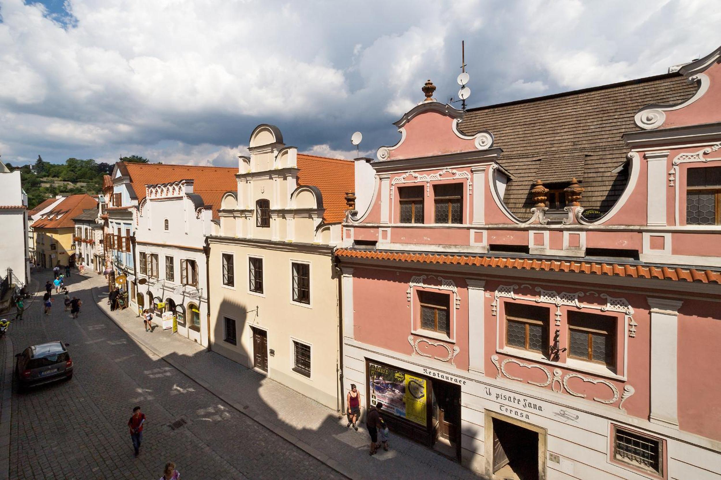 Vila Krumlov - Image 2