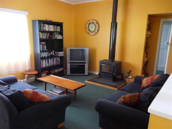 Oroua Cottage - Rangataua Bach