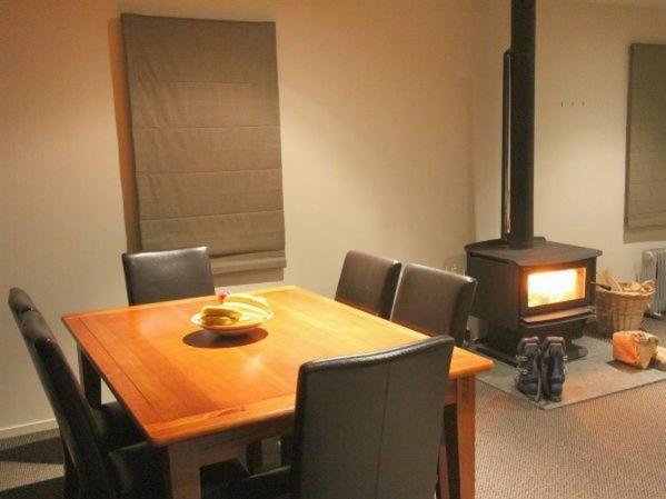 Carrot Cake Chalet - Ohakune view 5