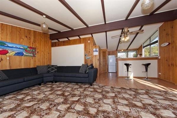 Joes Place - Cooks Beach Holiday Home view 4