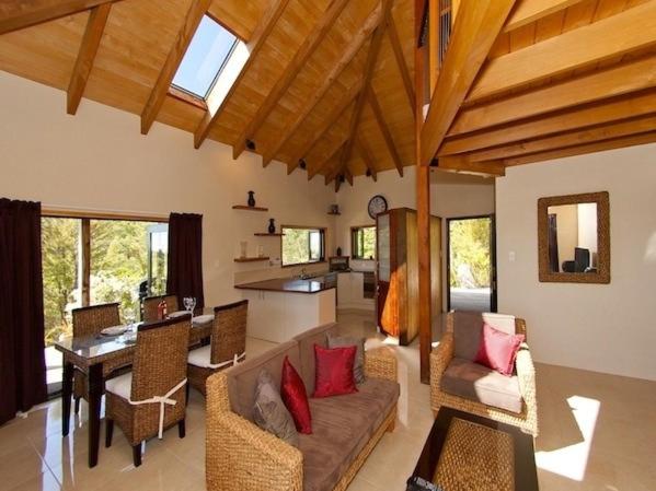 Treetop Oasis - Tairua Executive Holiday Home view 3