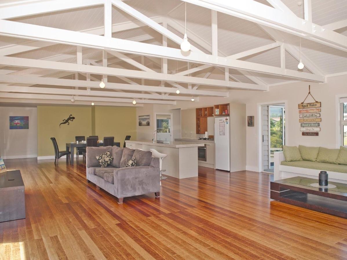 Views on Matarangi - Matarangi Holiday Home view 5