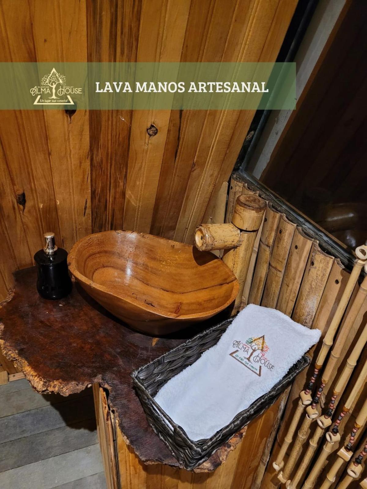 Glamping y Cabañas Alpina
