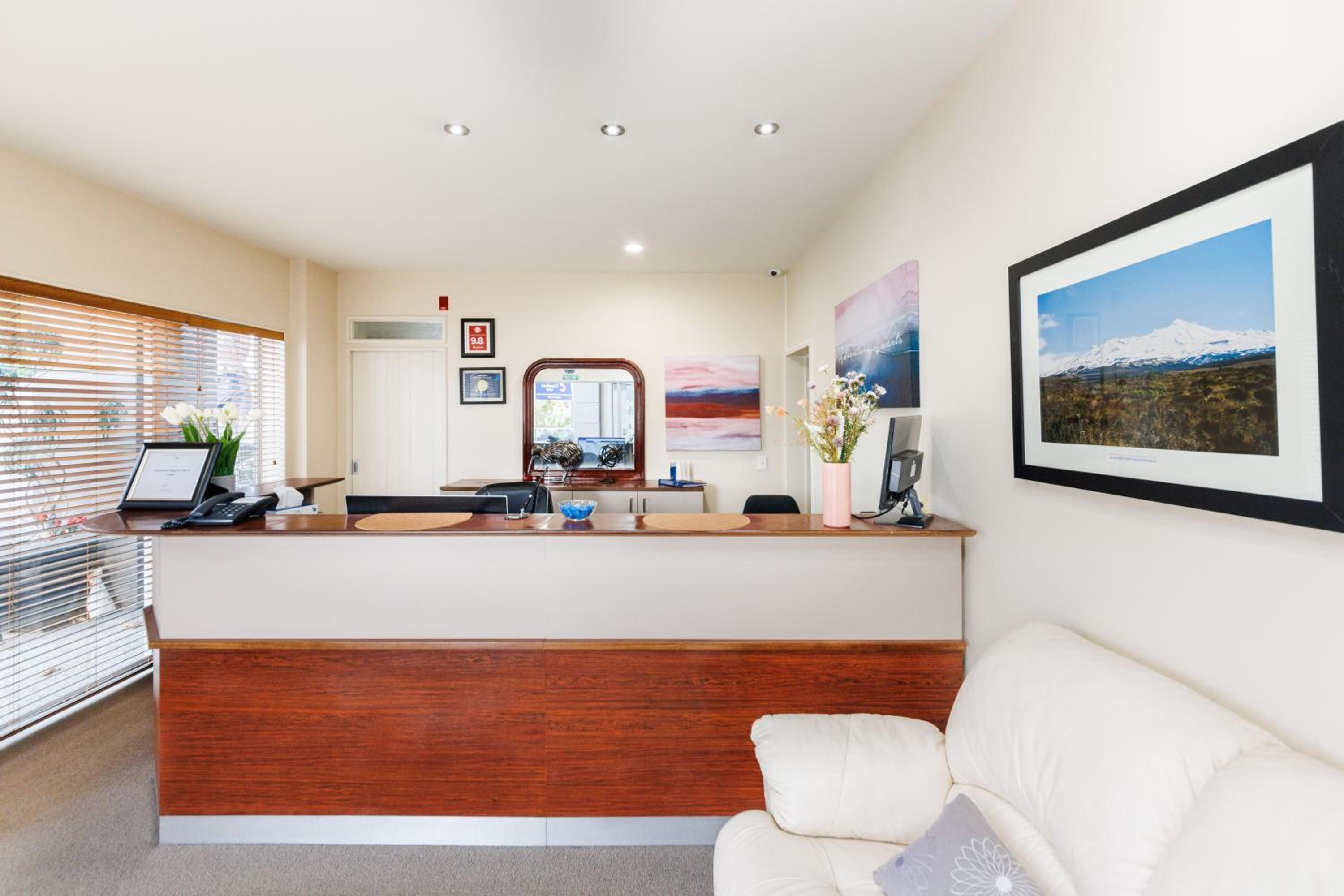 Fitzherbert Regency Motor Lodge