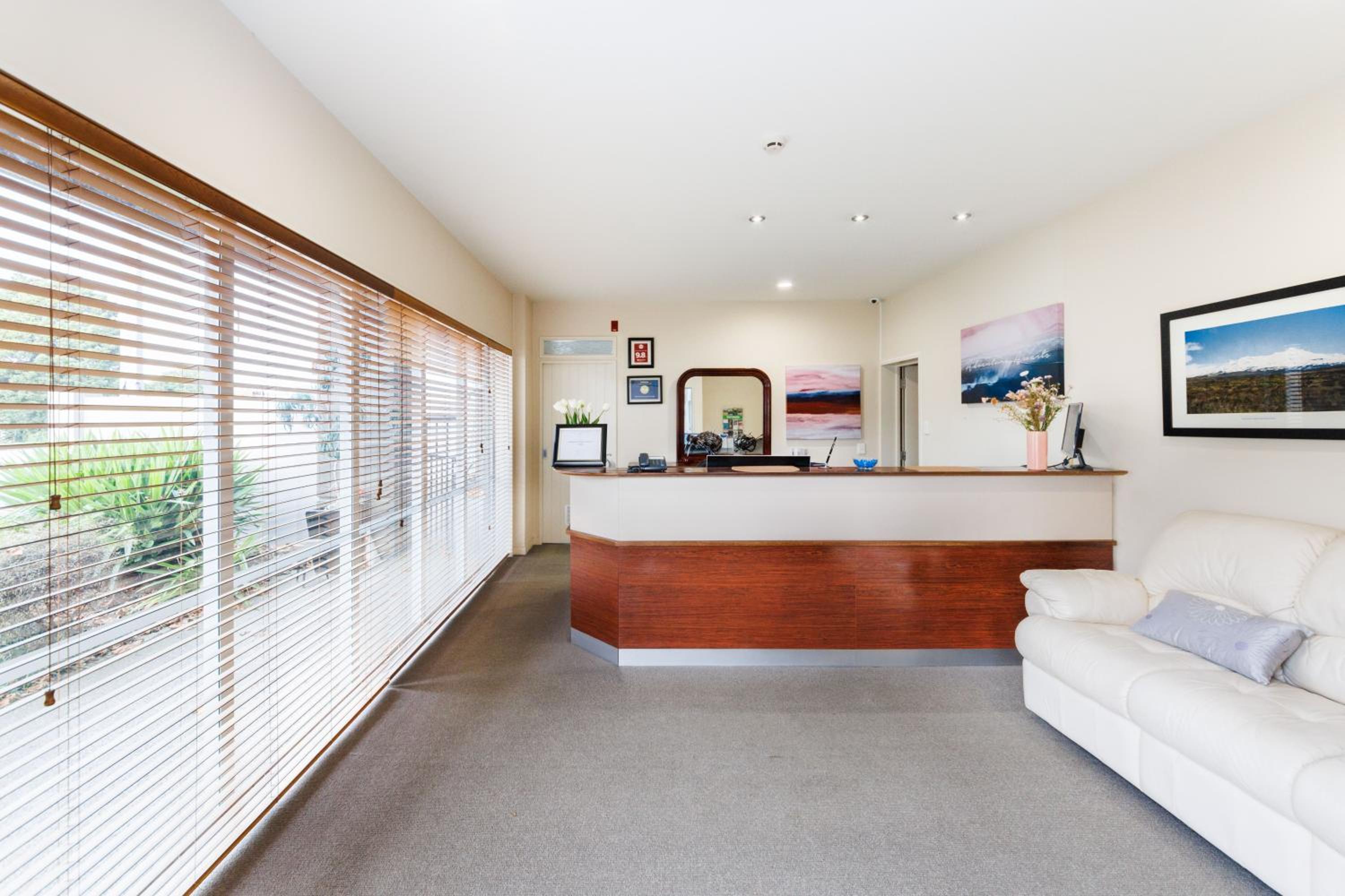 Fitzherbert Regency Motor Lodge