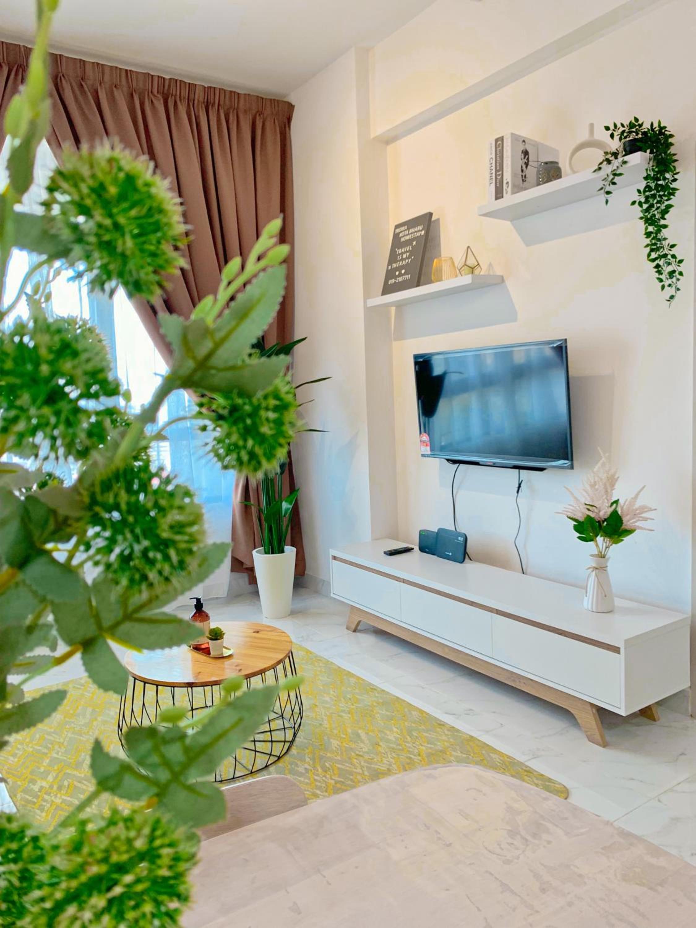 Netflix Two Bedroom Troika Kota Bharu Homestay 182 photo 3