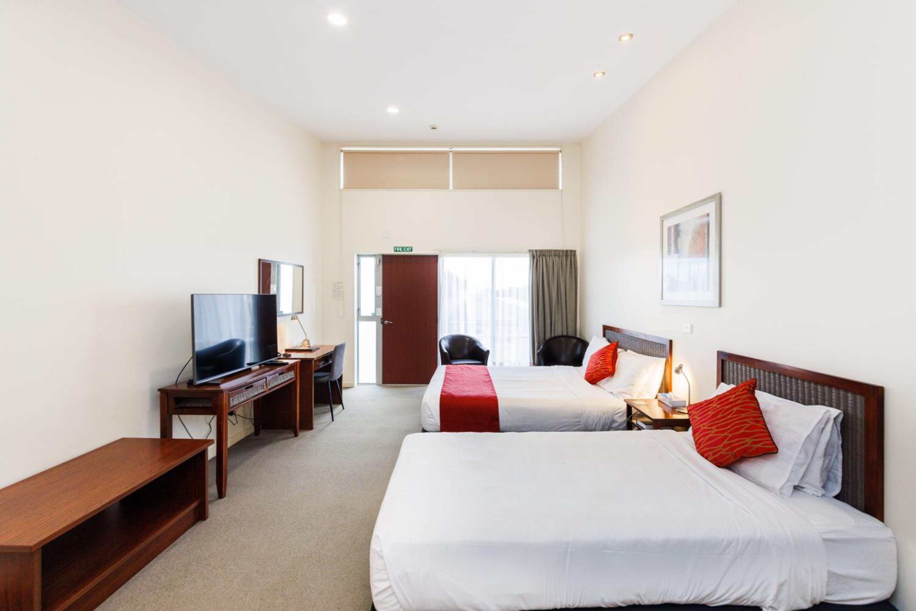 Fitzherbert Regency Motor Lodge