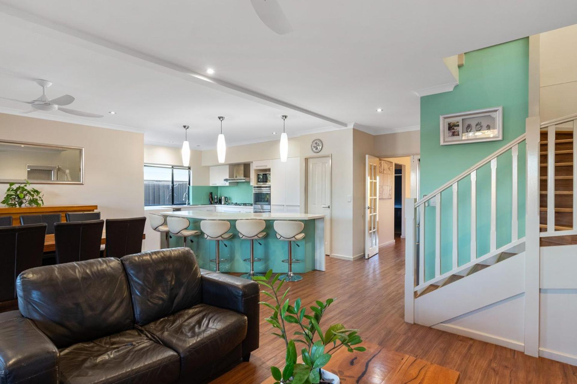 34 Gnulli Court