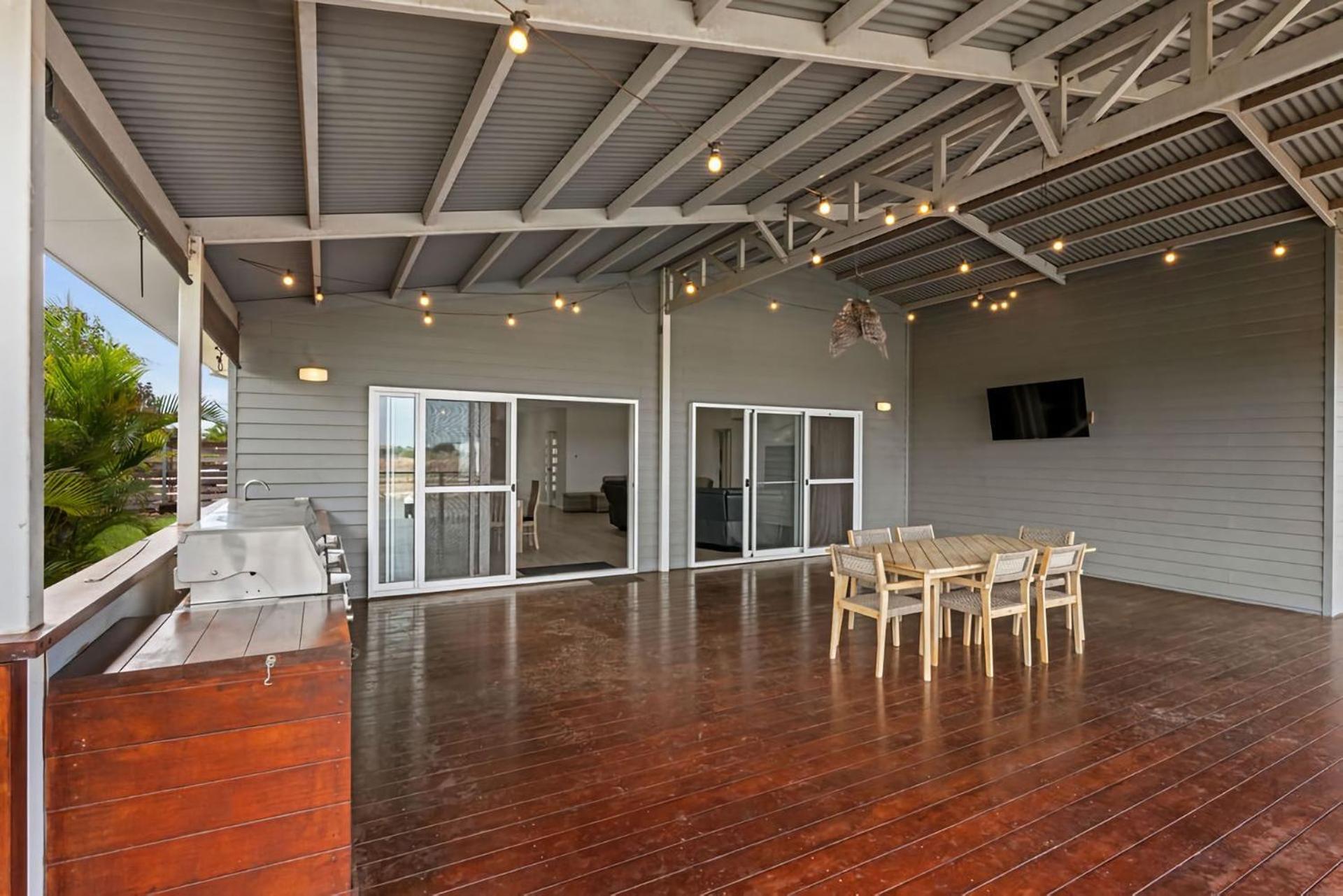 6 Kestrel Place