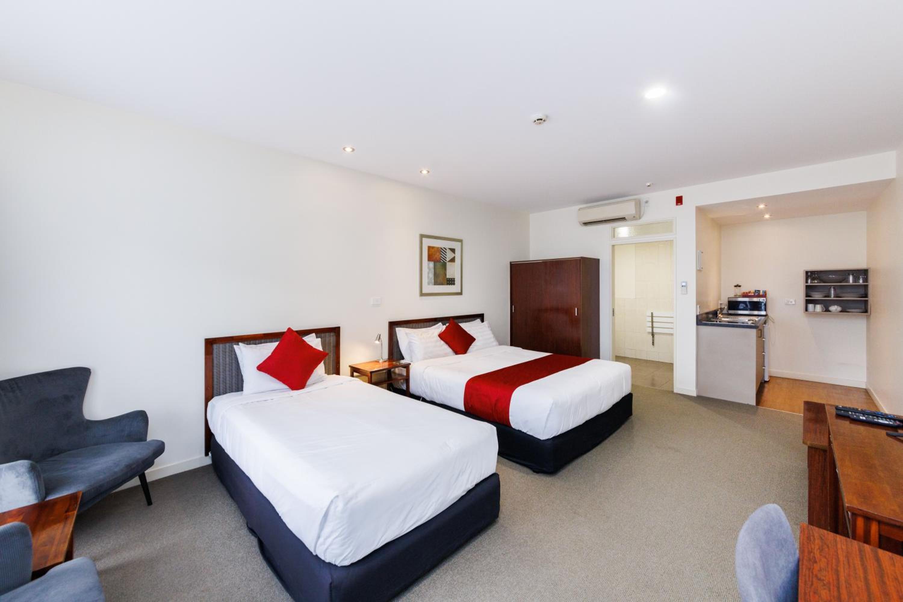 Fitzherbert Regency Motor Lodge