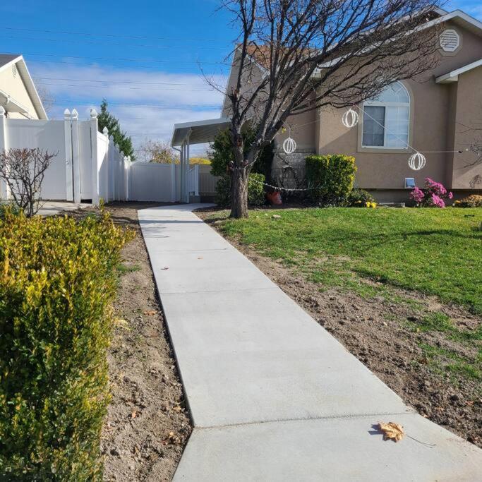 Entire Huge Basement! Fast Wifi! Private Entrance! - Property Image 17