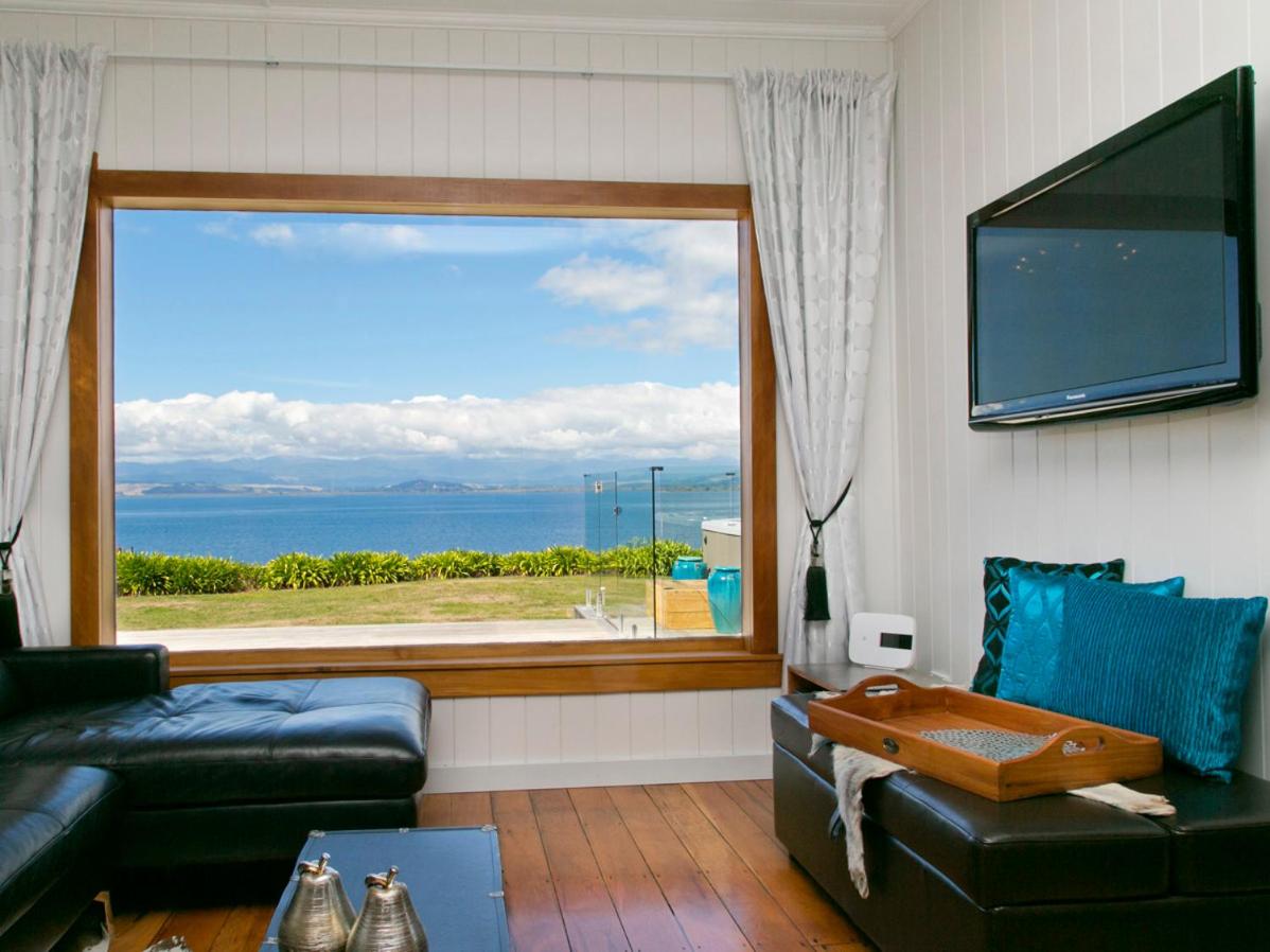 Waipapa Cottage - Kuratau Holiday House view 4
