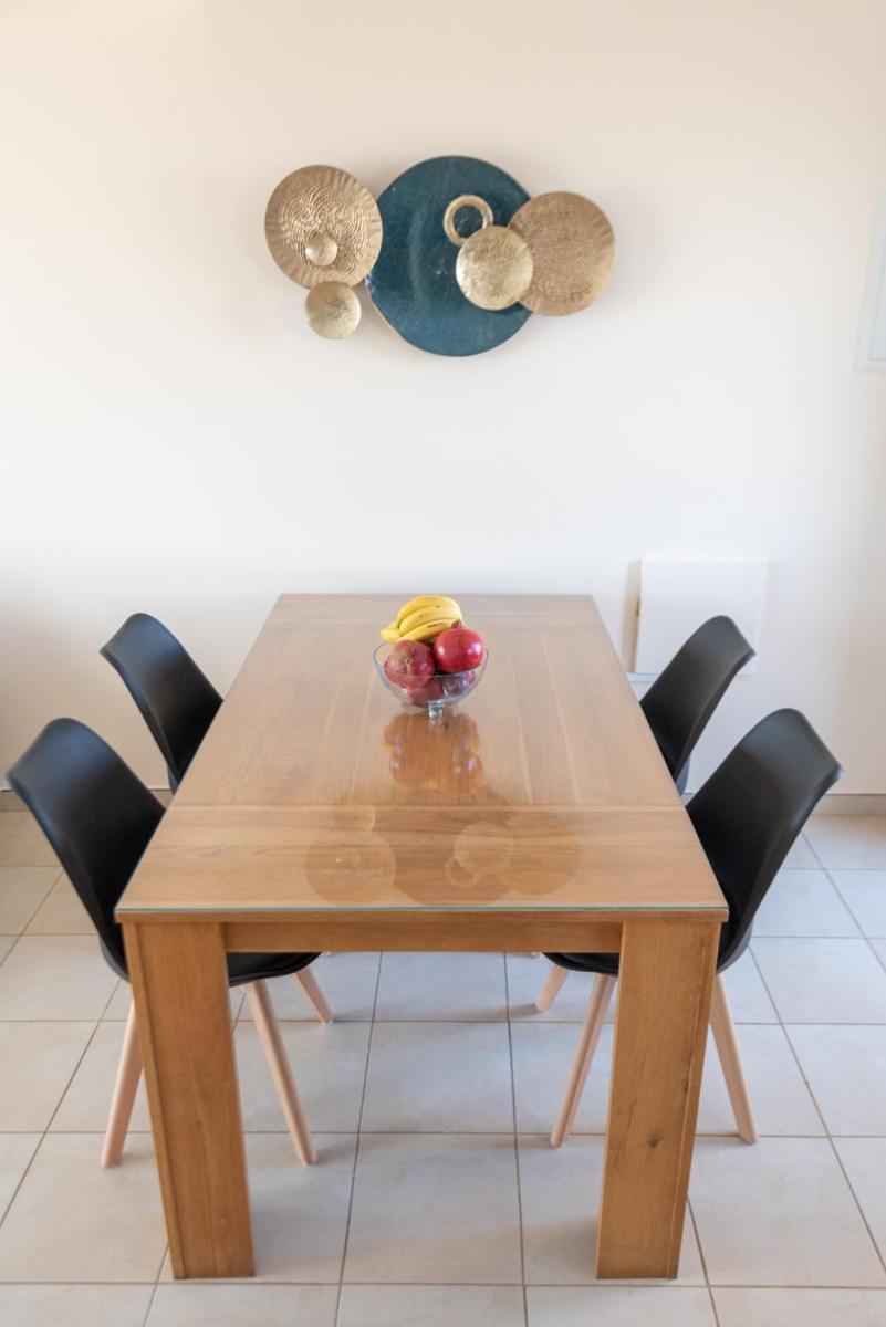 Nissi 3 Privileges Apt