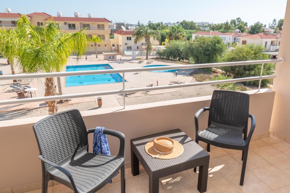 Nissi 3 Privileges Apt