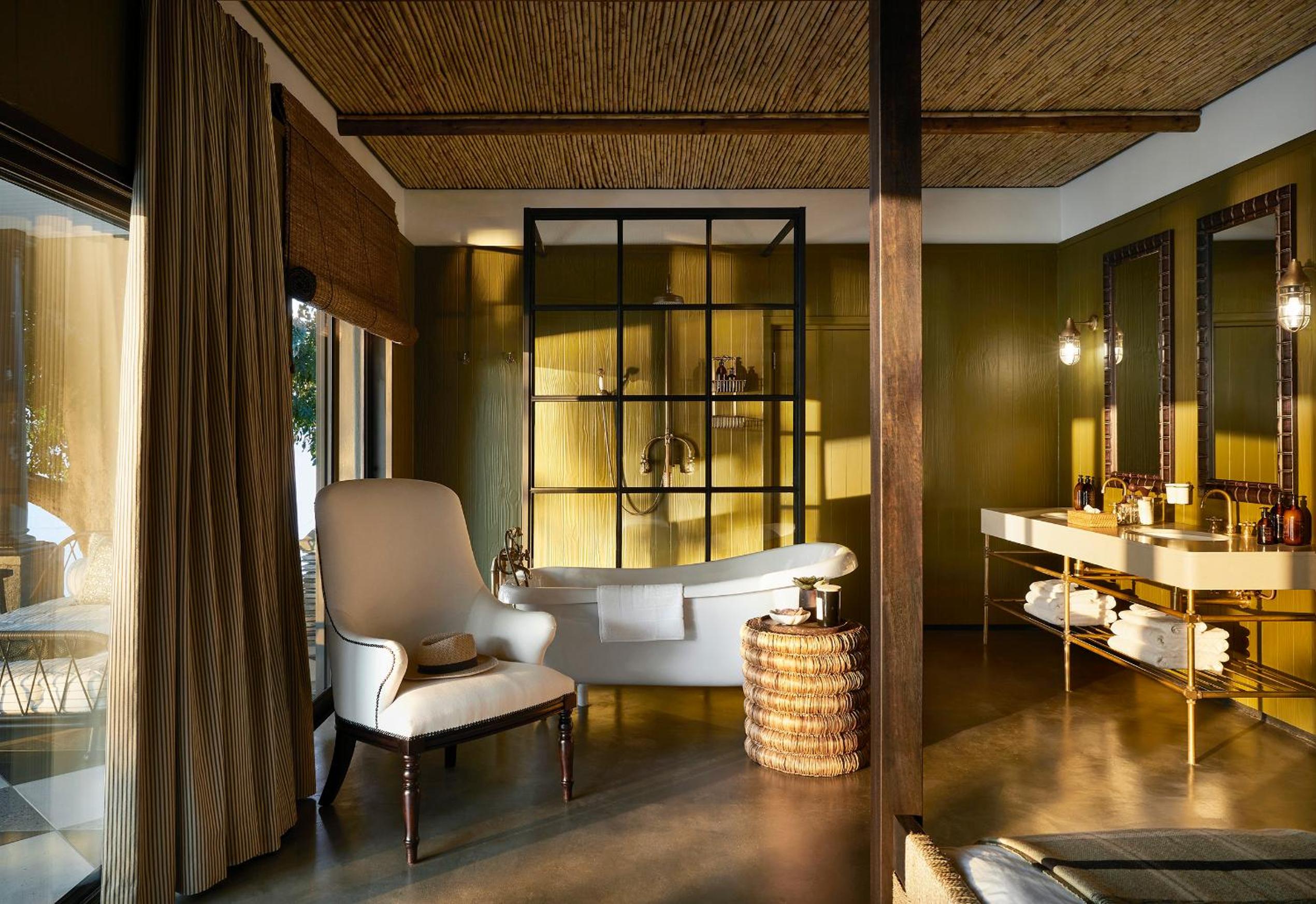 Zambezi Grande Private Game Experience