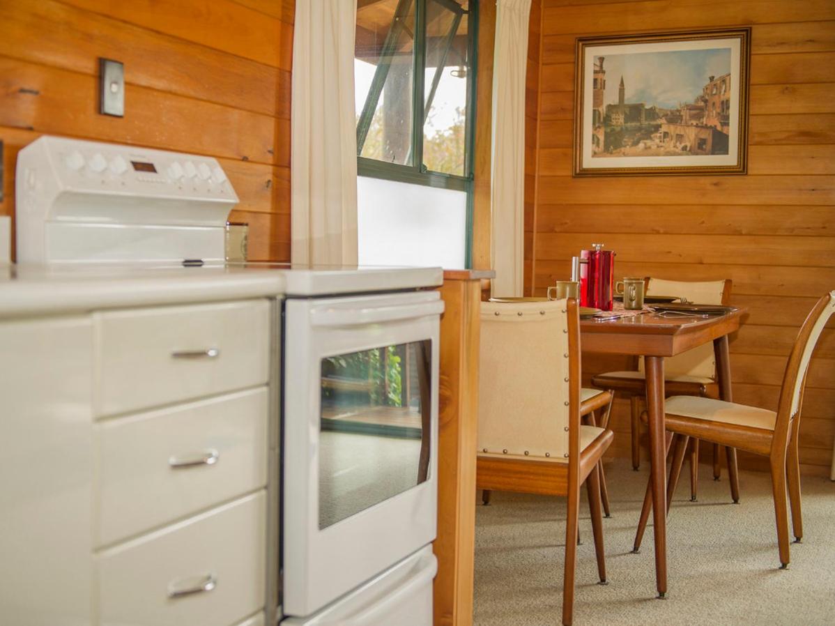 Cedar Cottage - Tairua Holiday Home view 5