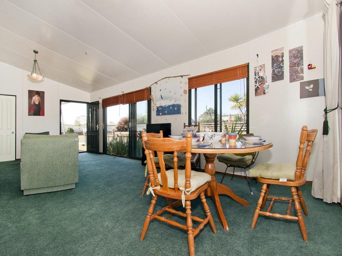 Korolevu Beach House - Whangamata Holiday Home view 3