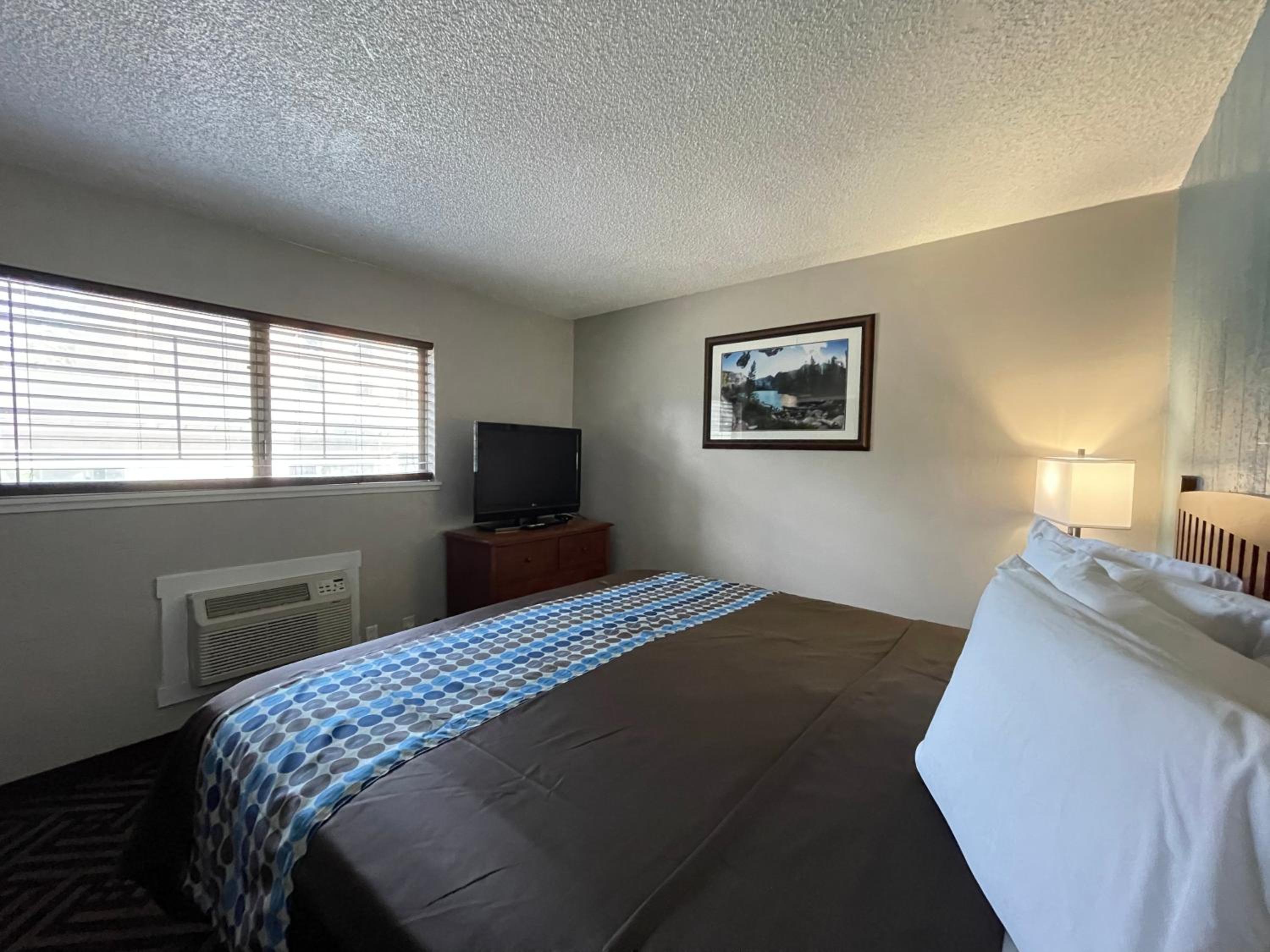 Lake Tahoe Vacations - Tahoe Hacienda Inn - Property Image 21