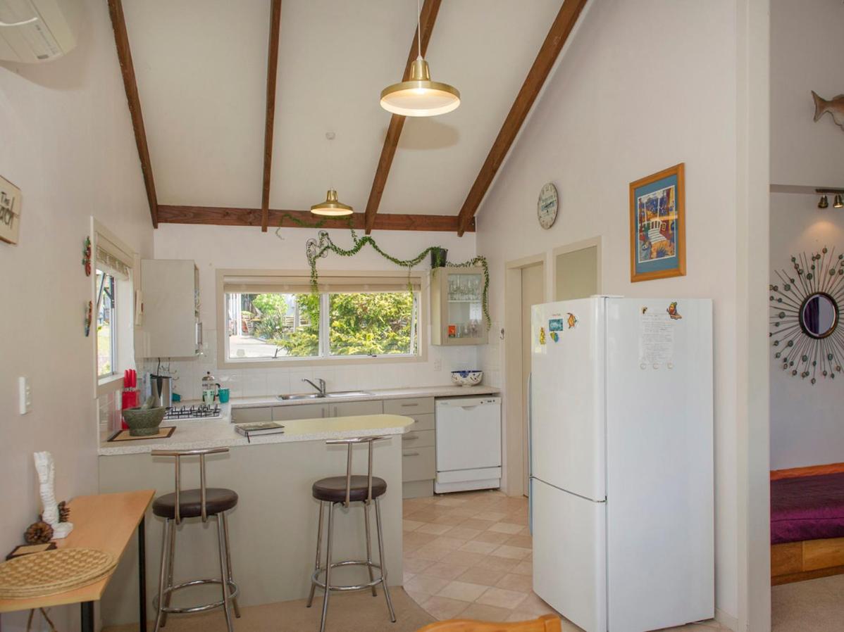 Oasis Tairua - Tairua Holiday Home view 5