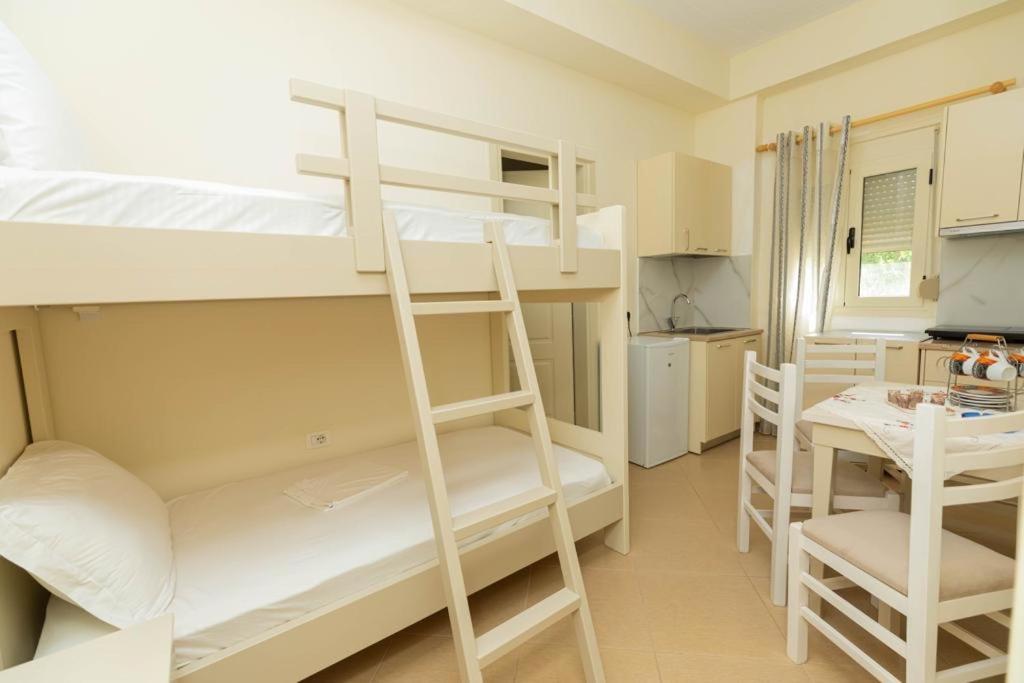 PREMIER GUEST HOUSE