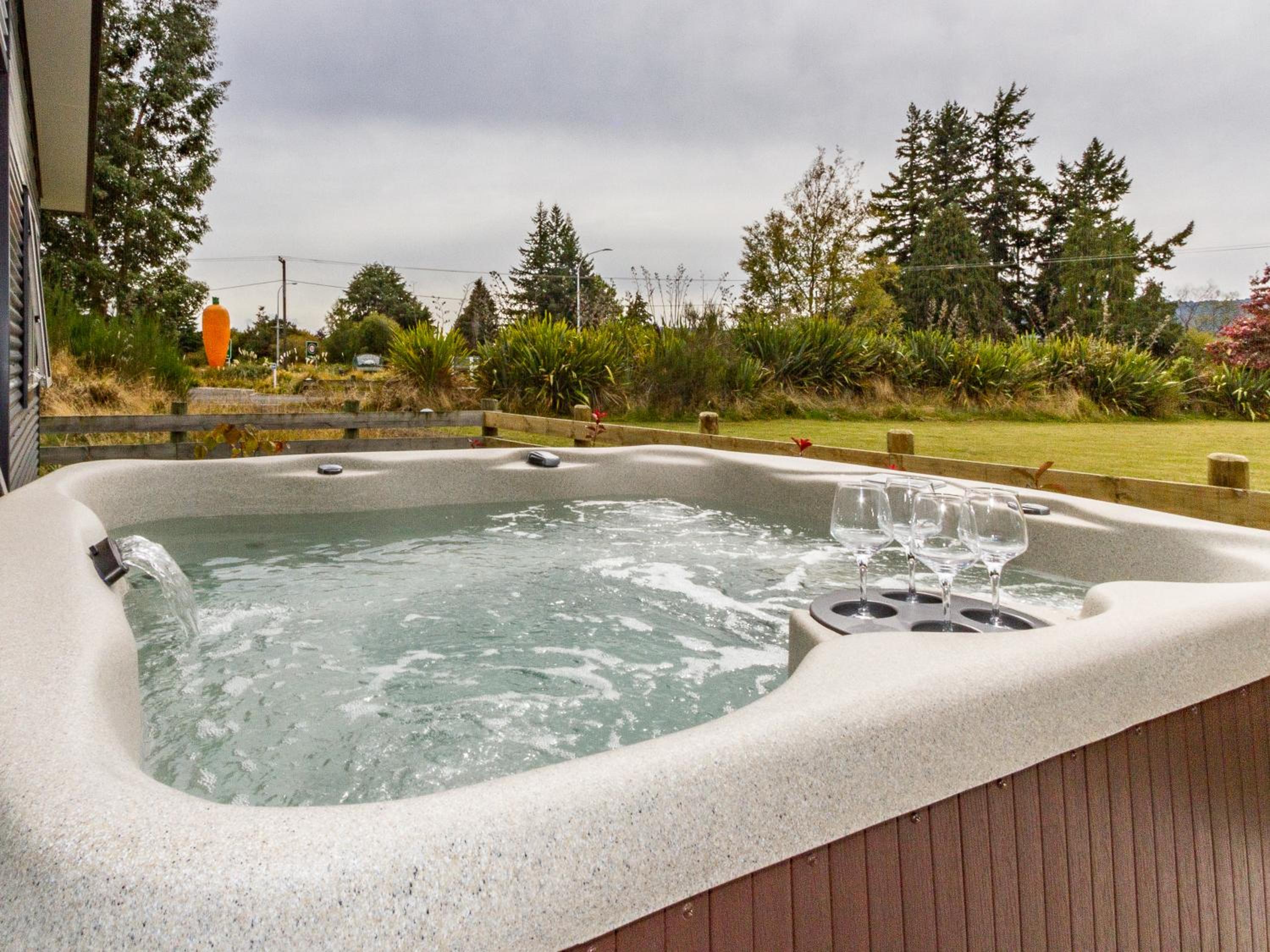 La Porte Orange avec Spa - Ohakune Holiday Home view 2