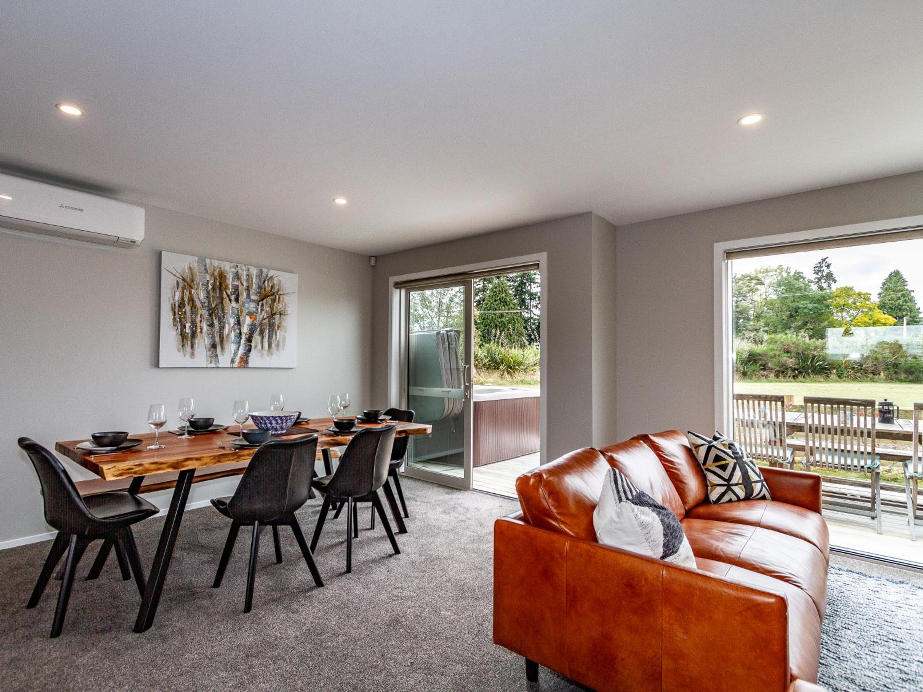 La Porte Orange avec Spa - Ohakune Holiday Home view 5