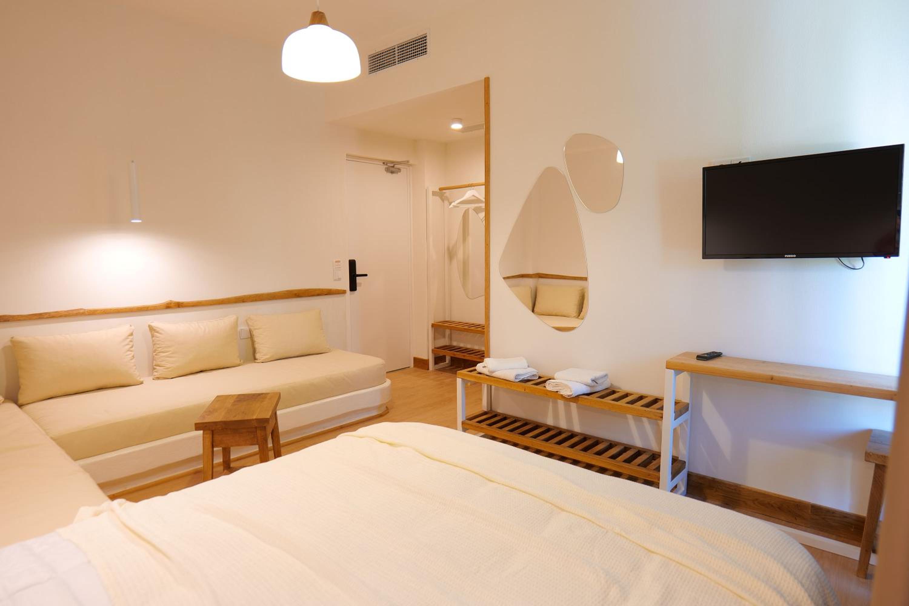 Alex & Sofi Hotel