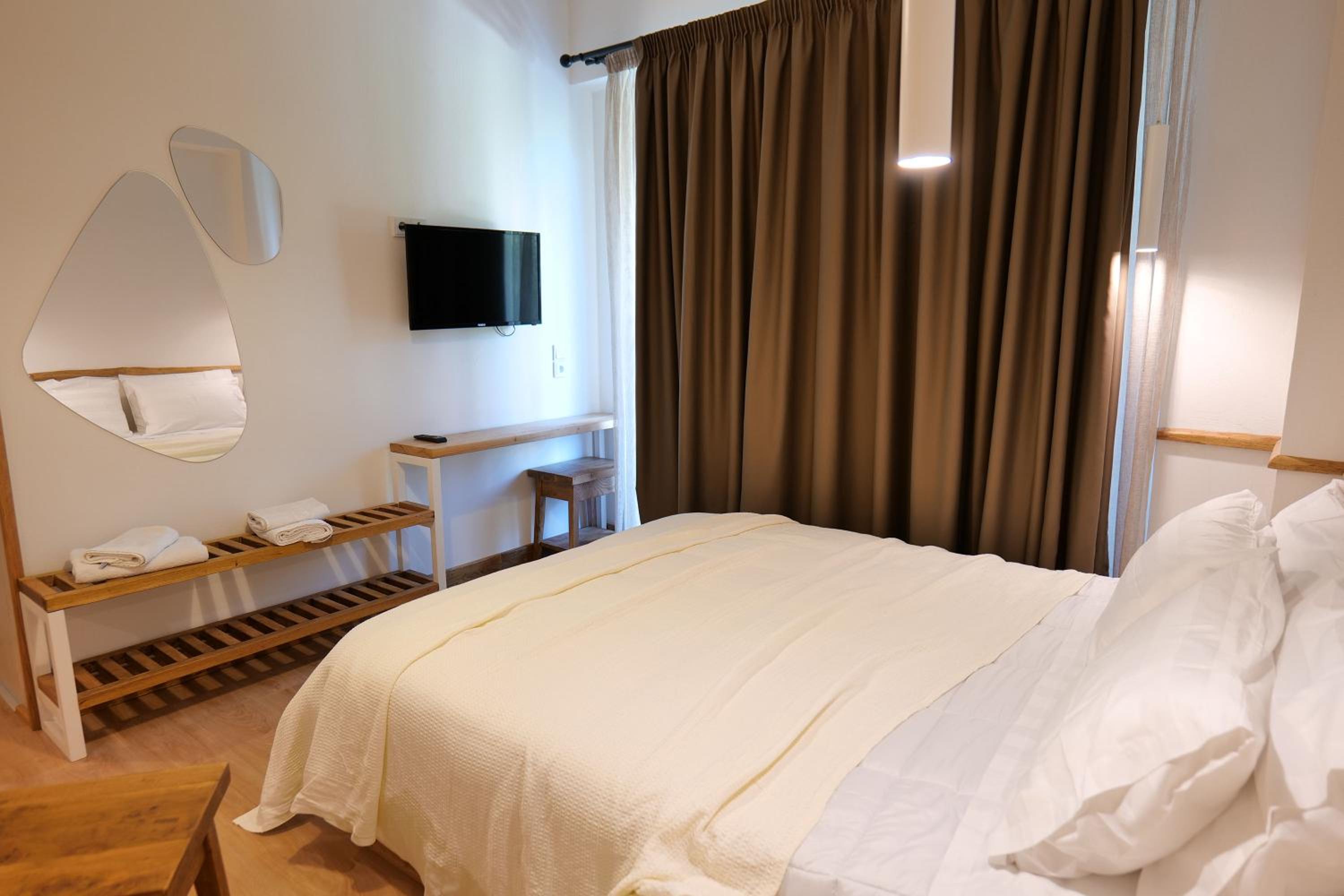 Alex & Sofi Hotel