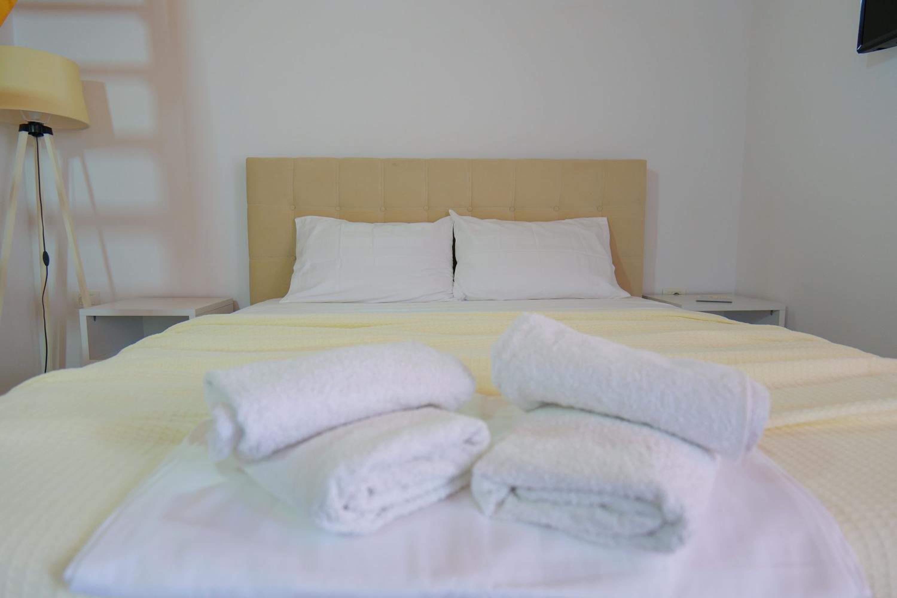 Alex & Sofi Hotel