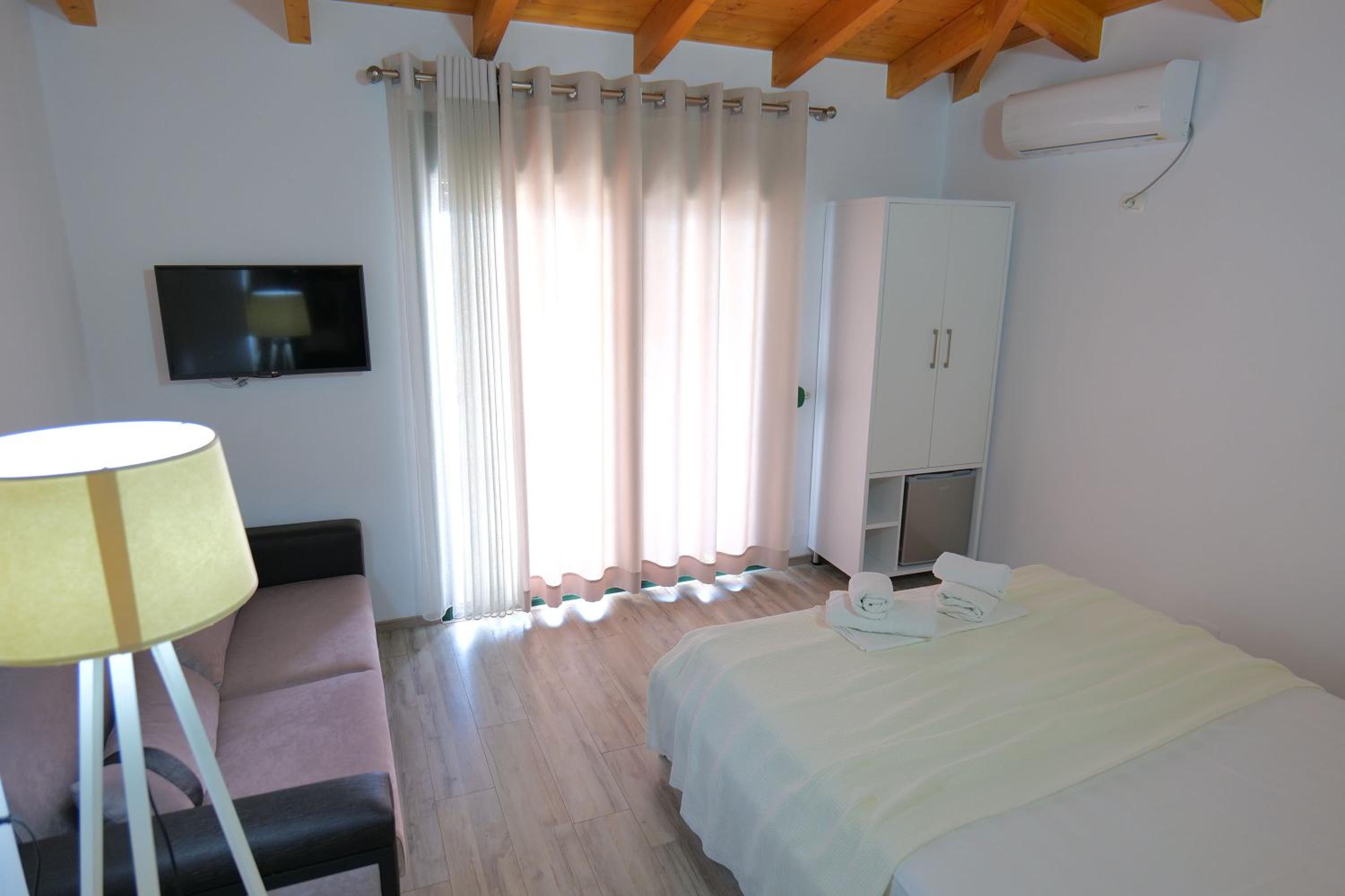 Alex & Sofi Hotel