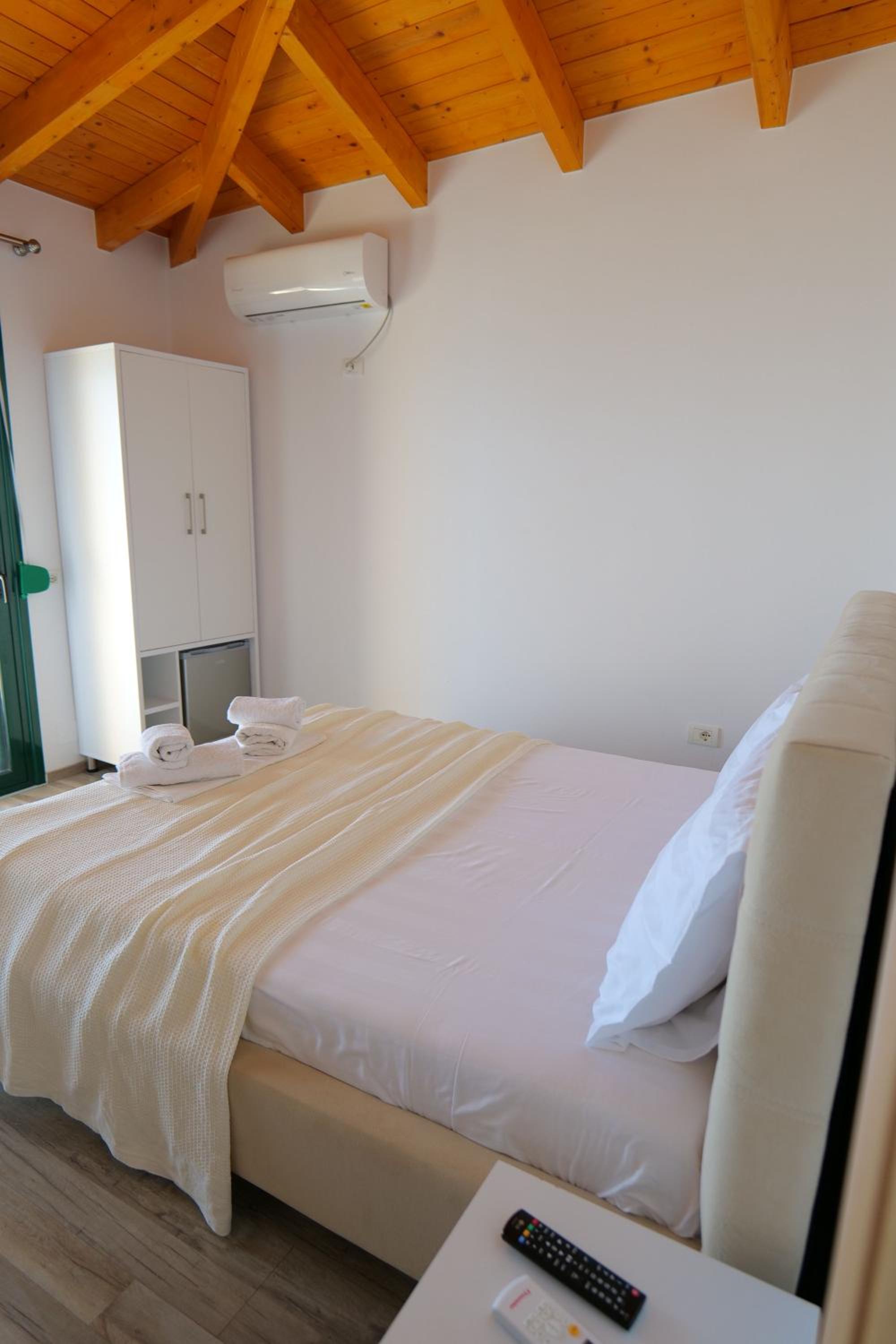 Alex & Sofi Hotel