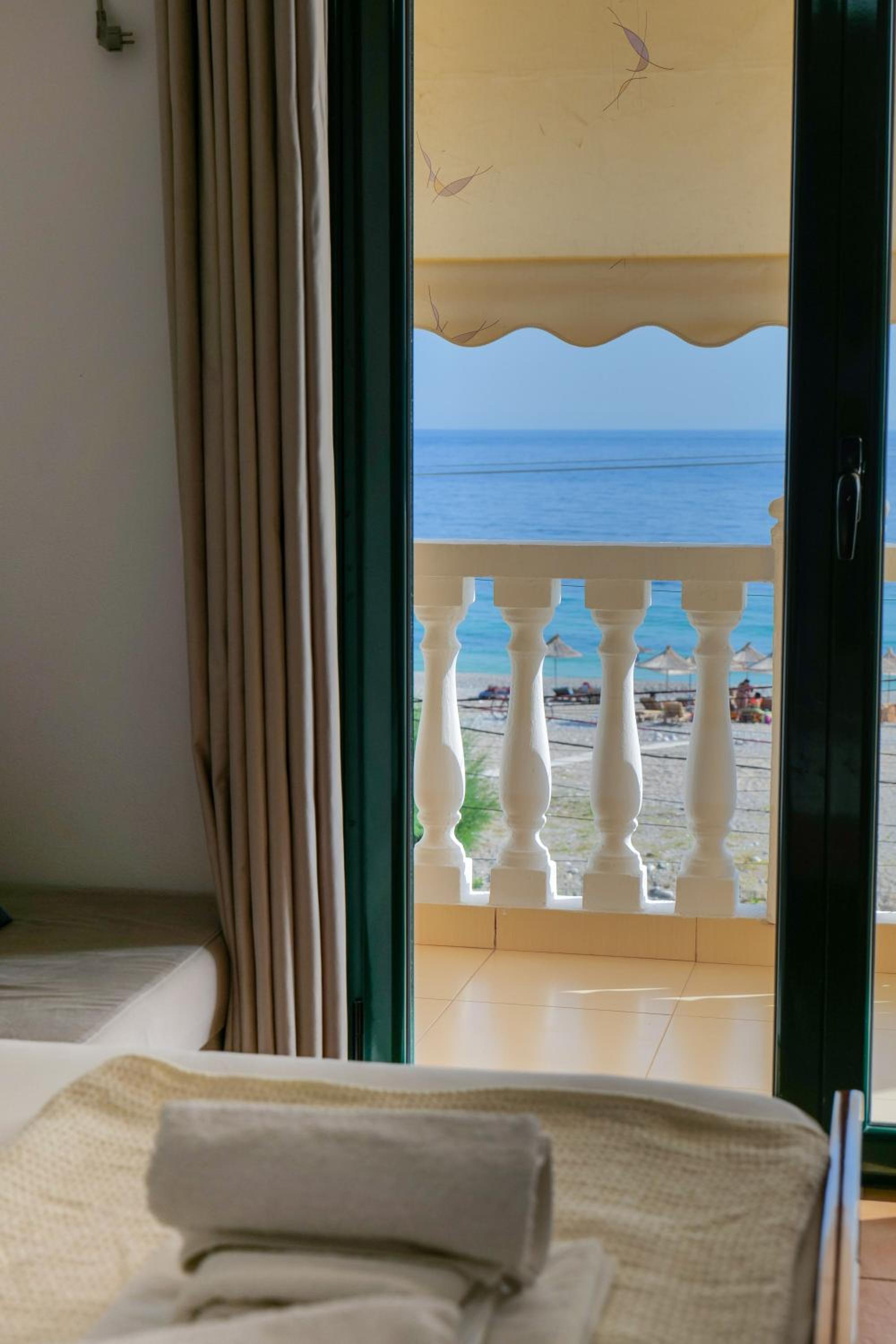 Alex & Sofi Hotel