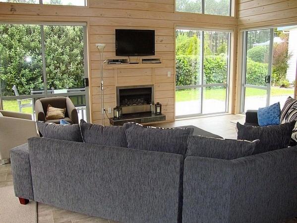 Relax at Cooks - Cooks Beach Holiday Home view 2