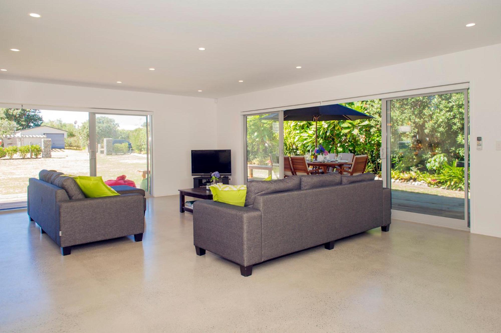 Paradise at Pauanui - Pauanui Holiday Home view 3