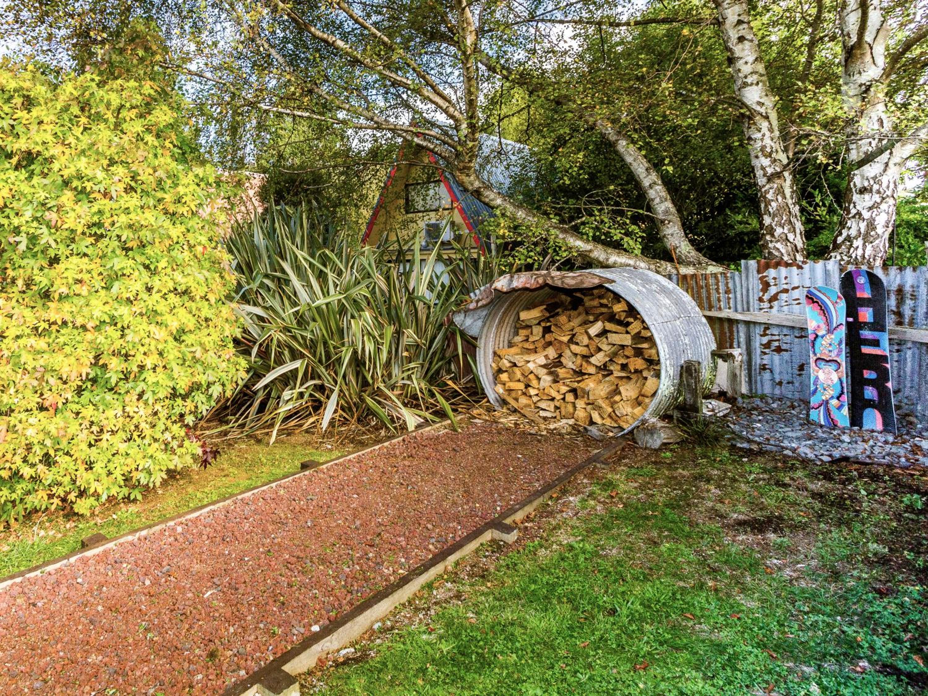 Stag & 3 Pigs - Ohakune Holiday Home