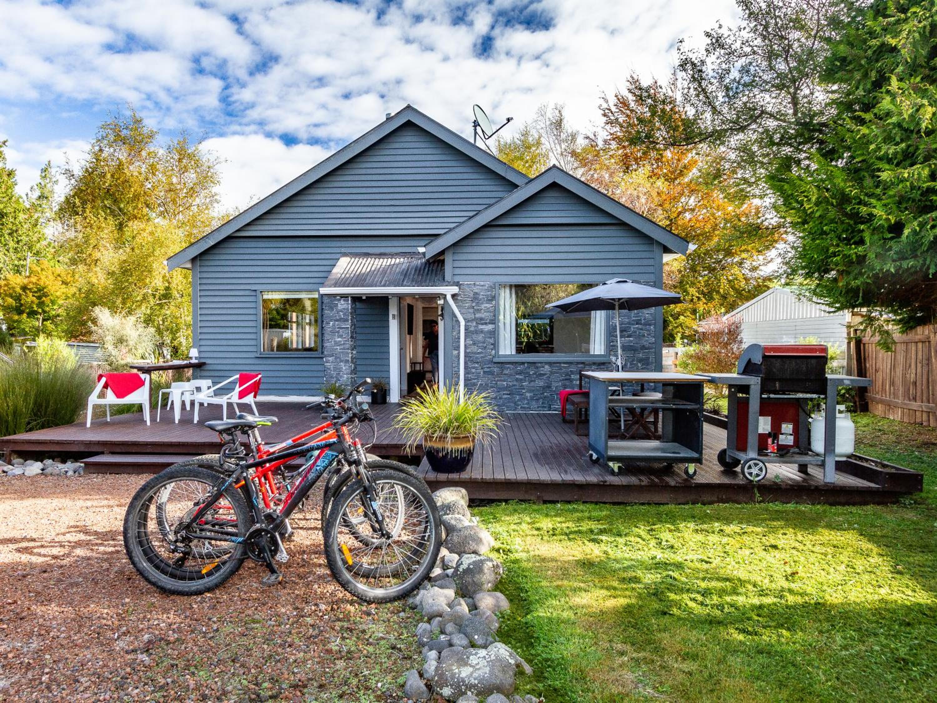 Stag & 3 Pigs - Ohakune Holiday Home