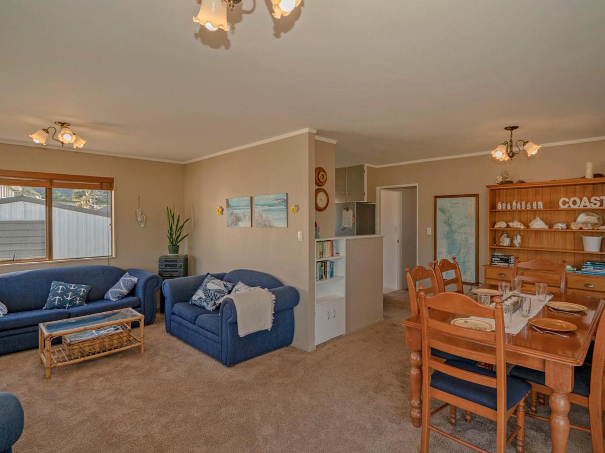 Wonderful Whangamata - Whangamata Holiday Home view 2