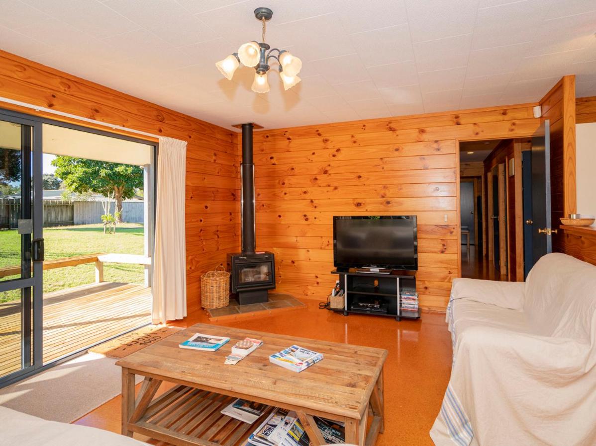 Our Escape - Matarangi Holiday Home view 4