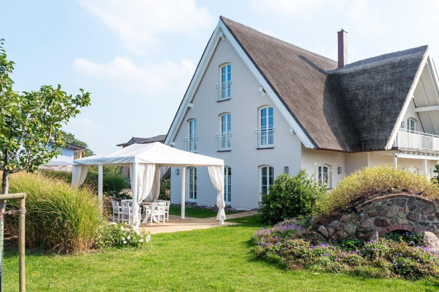 Lerchenhof Reestow - Ruhige Premium Apartments & Sauna