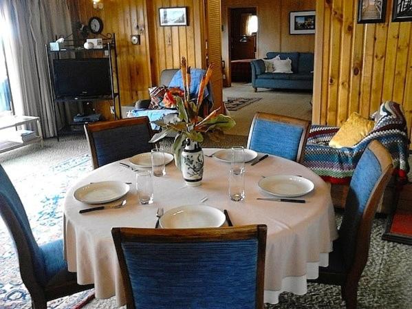 The Great Escape - Tairua Holiday Home view 4
