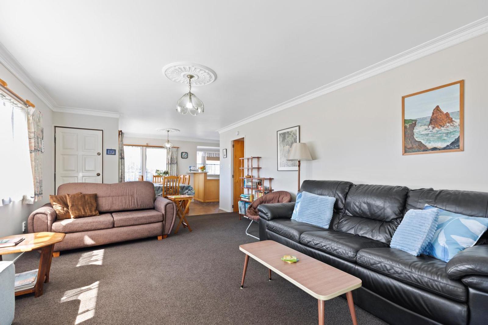 At The Mount - Mt Maunganui Holiday Home view 3