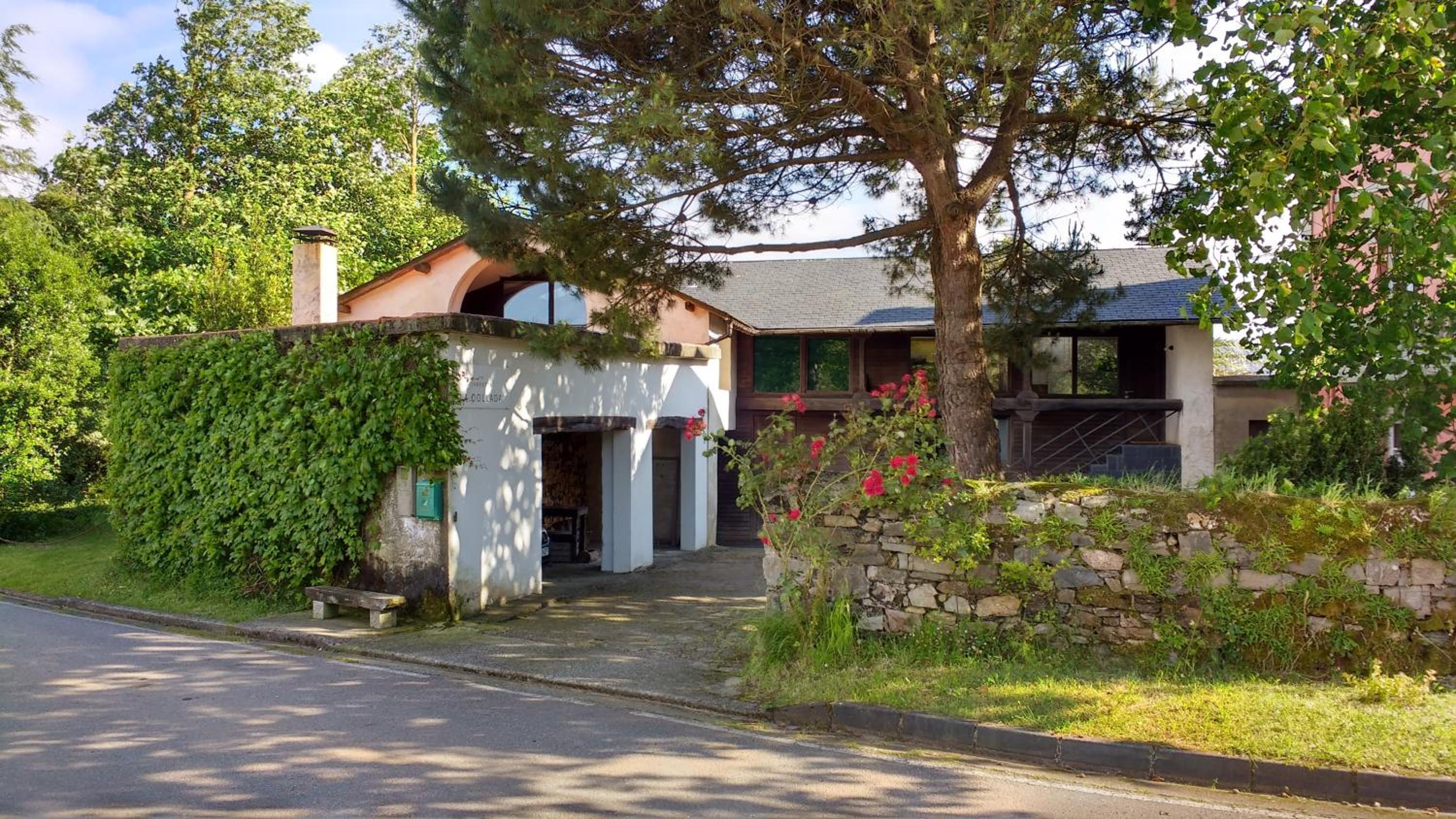 Apartamentos La Collada