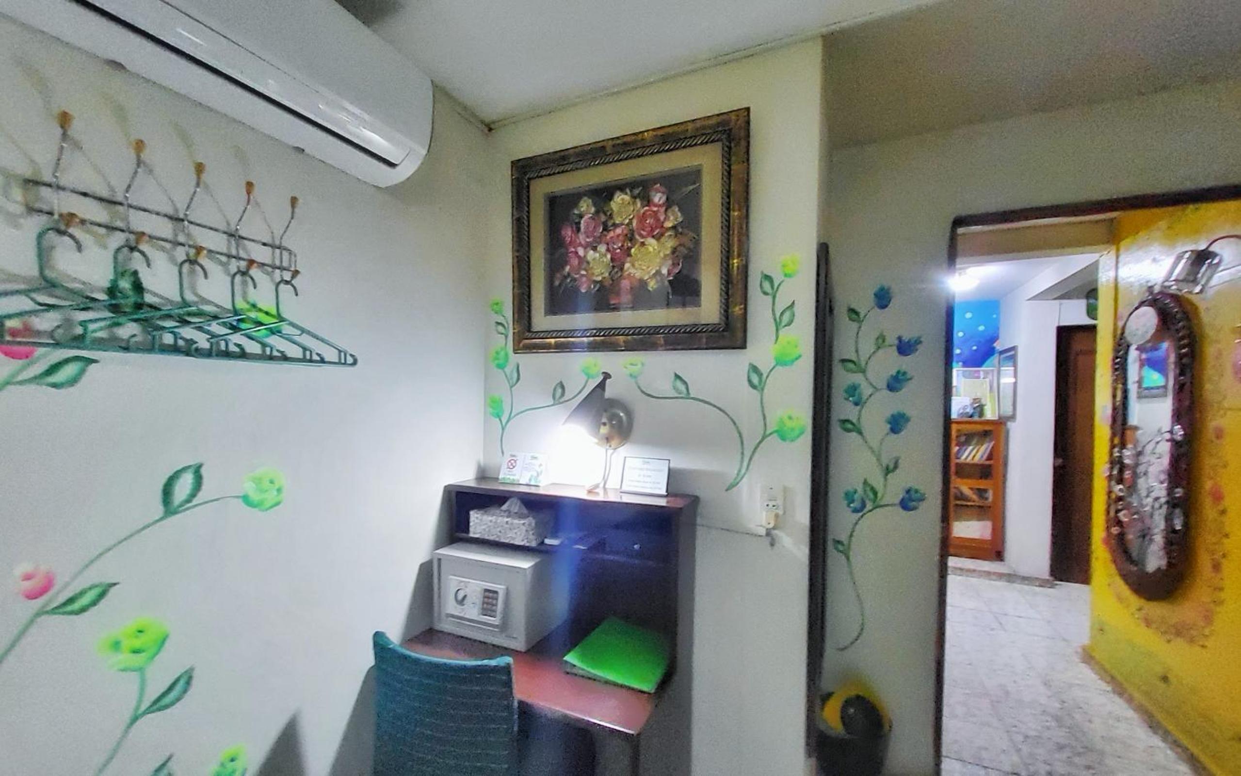 Hotel Oasis