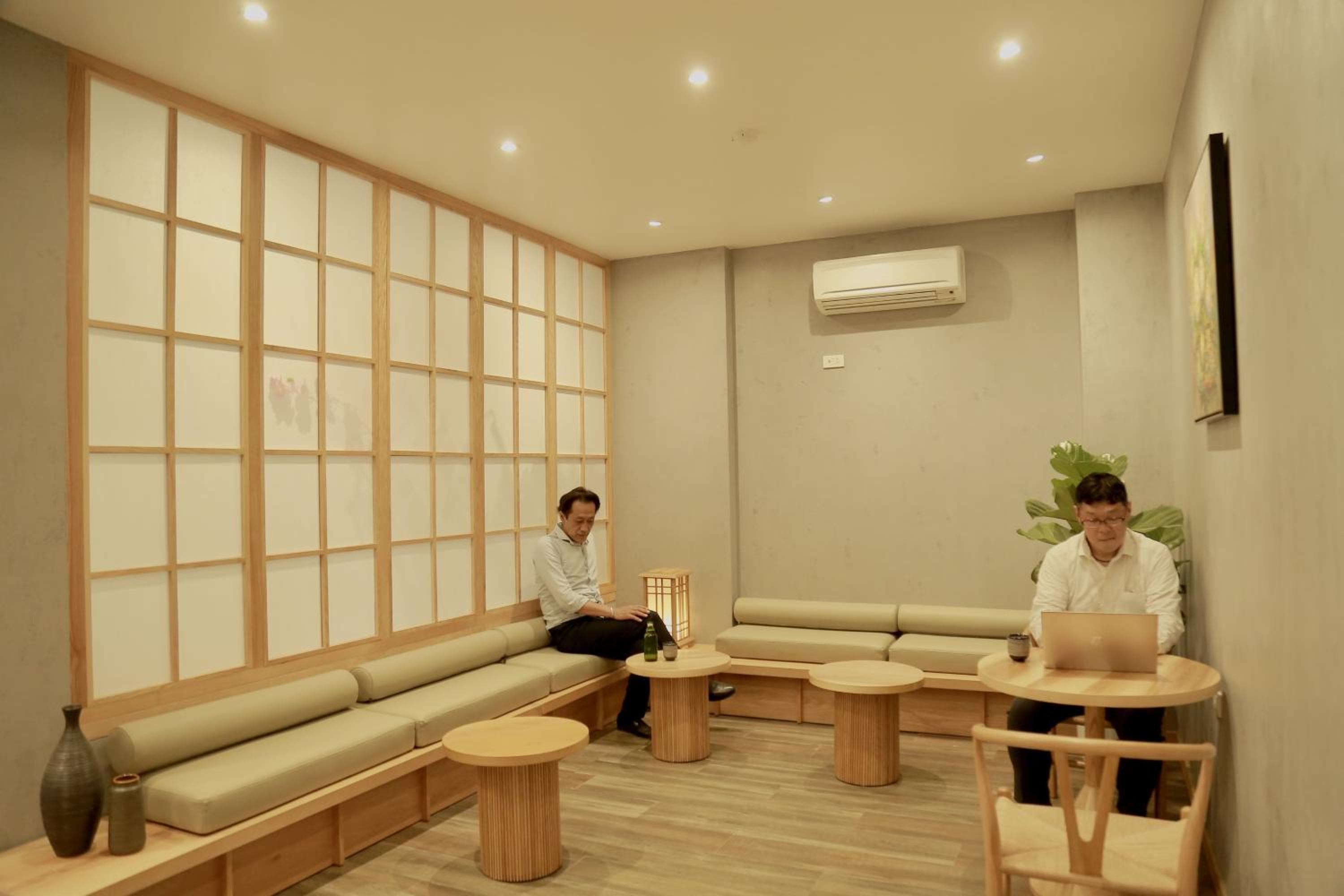AJISAI Hotel