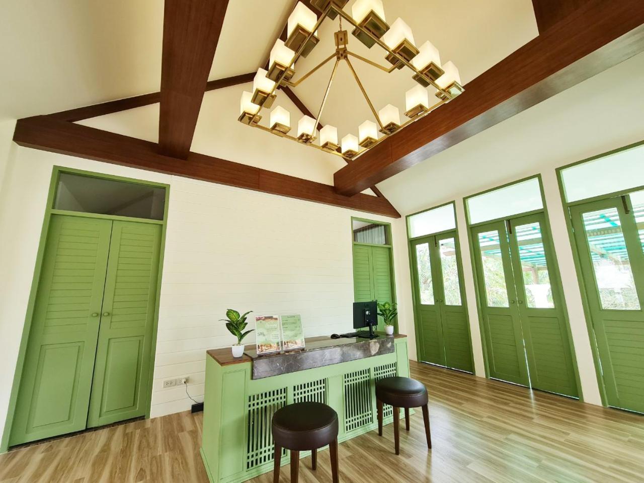 Katathong Golf Resort & Spa
