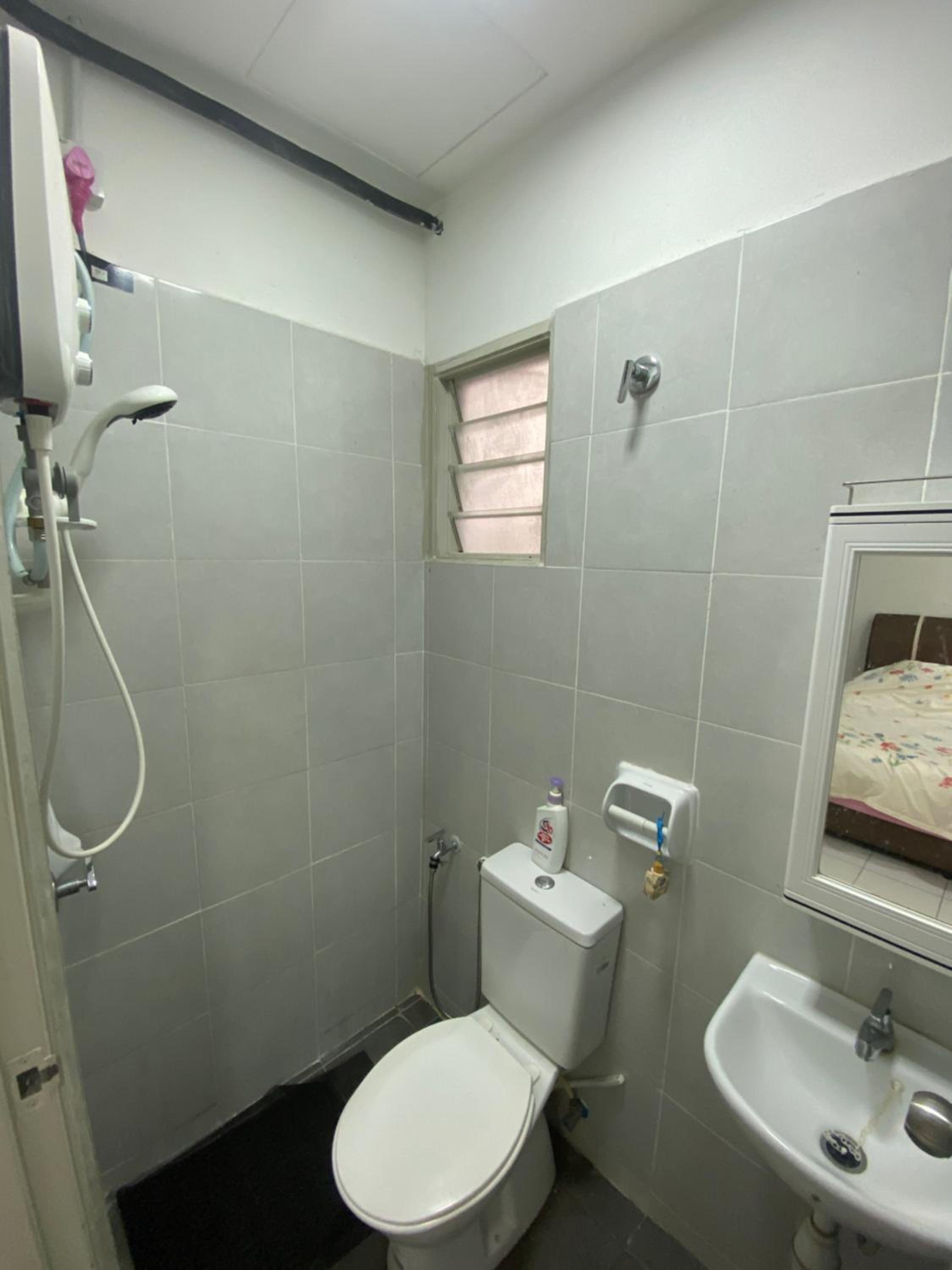 i-Idaman Kota Puteri Homestay photo 3