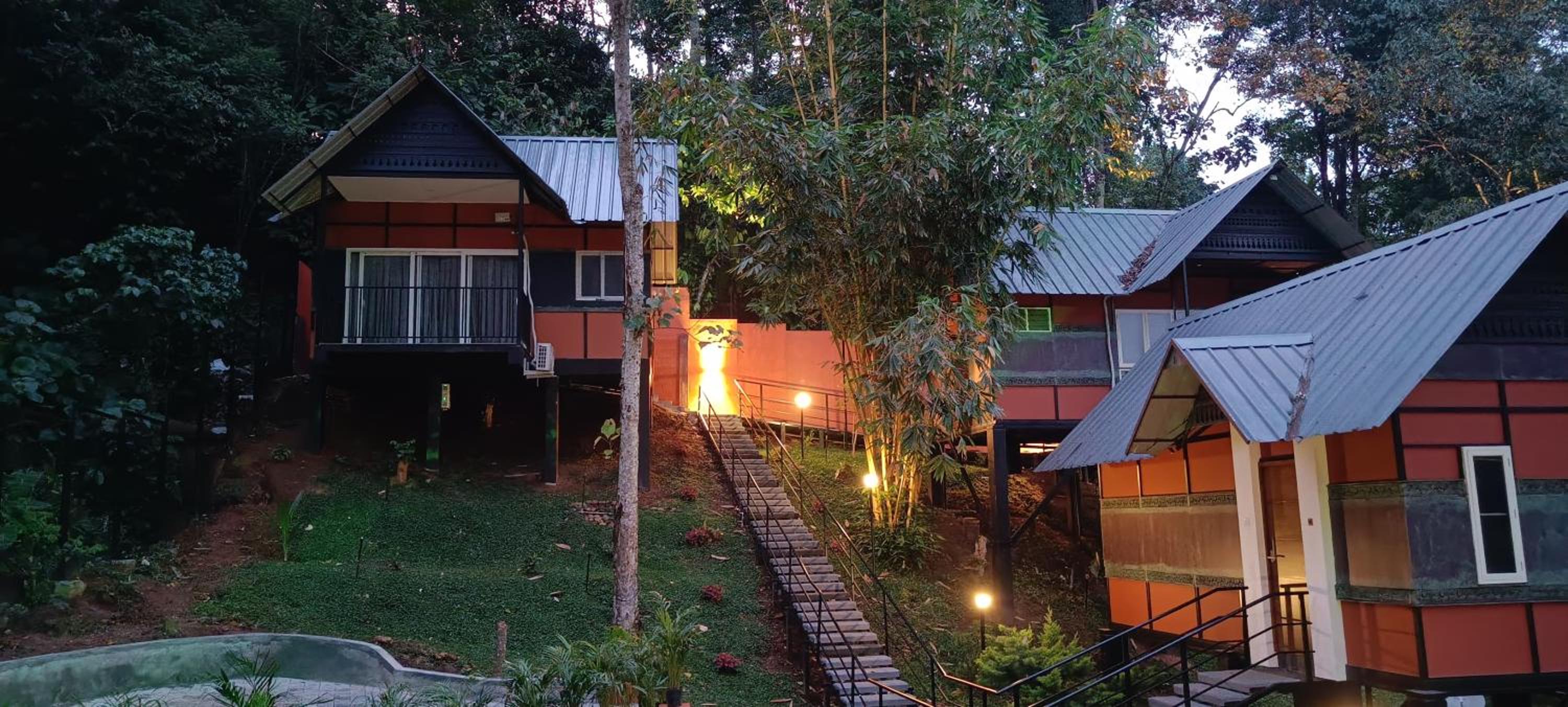 Munnar Vacations - Santhi Hill View Resort - Property Image 6
