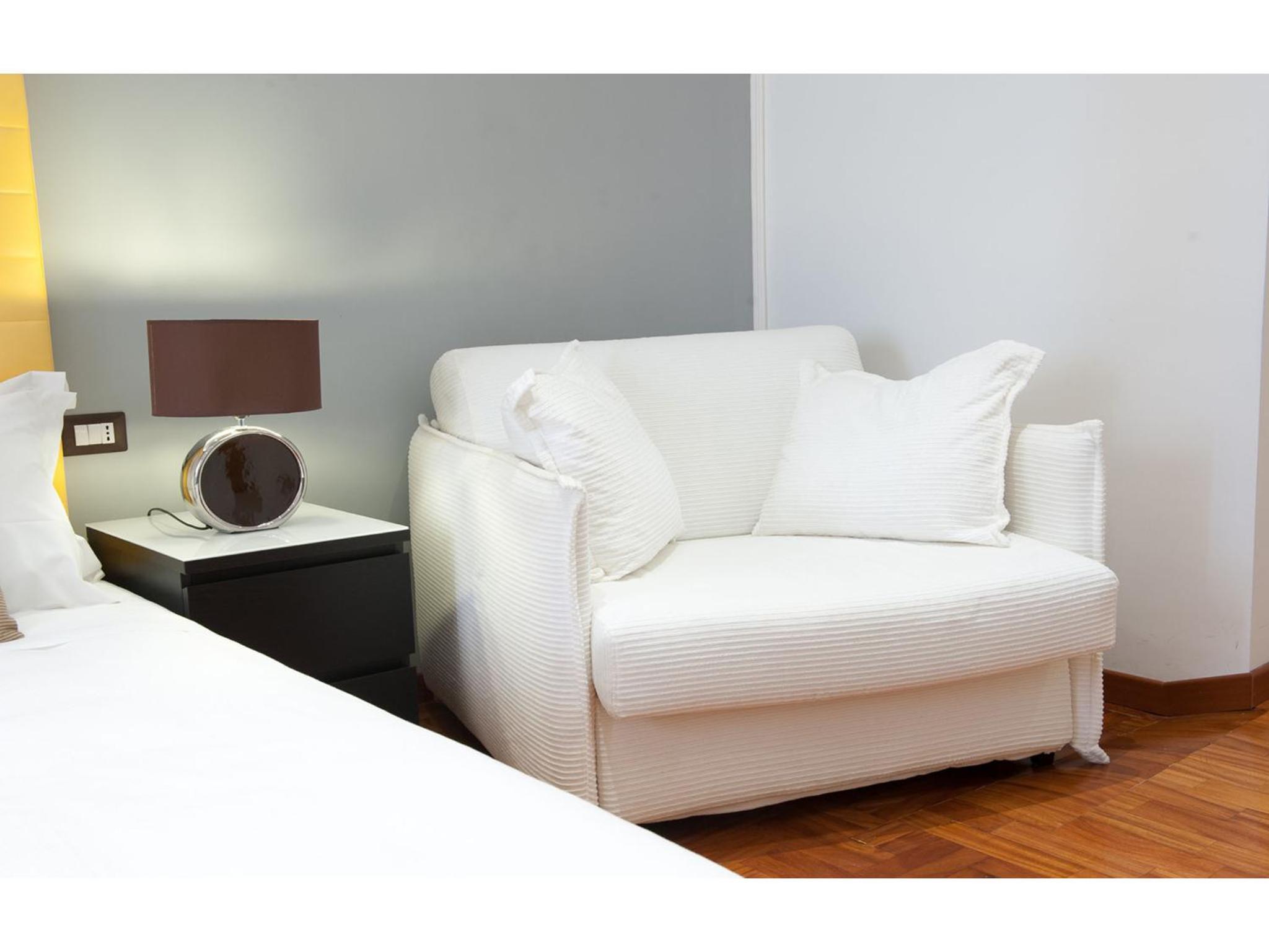 Lh Royal Suites Terrace