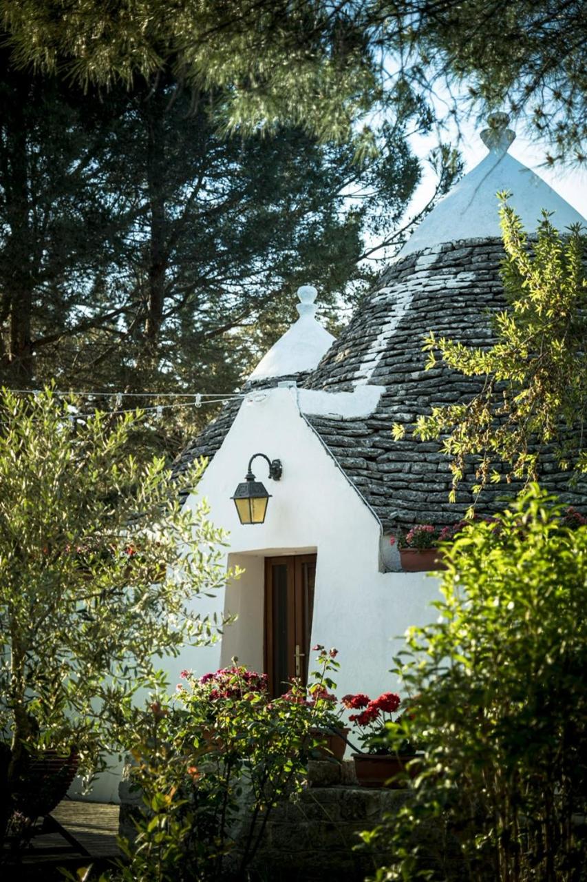 Trullo Bianco view 2