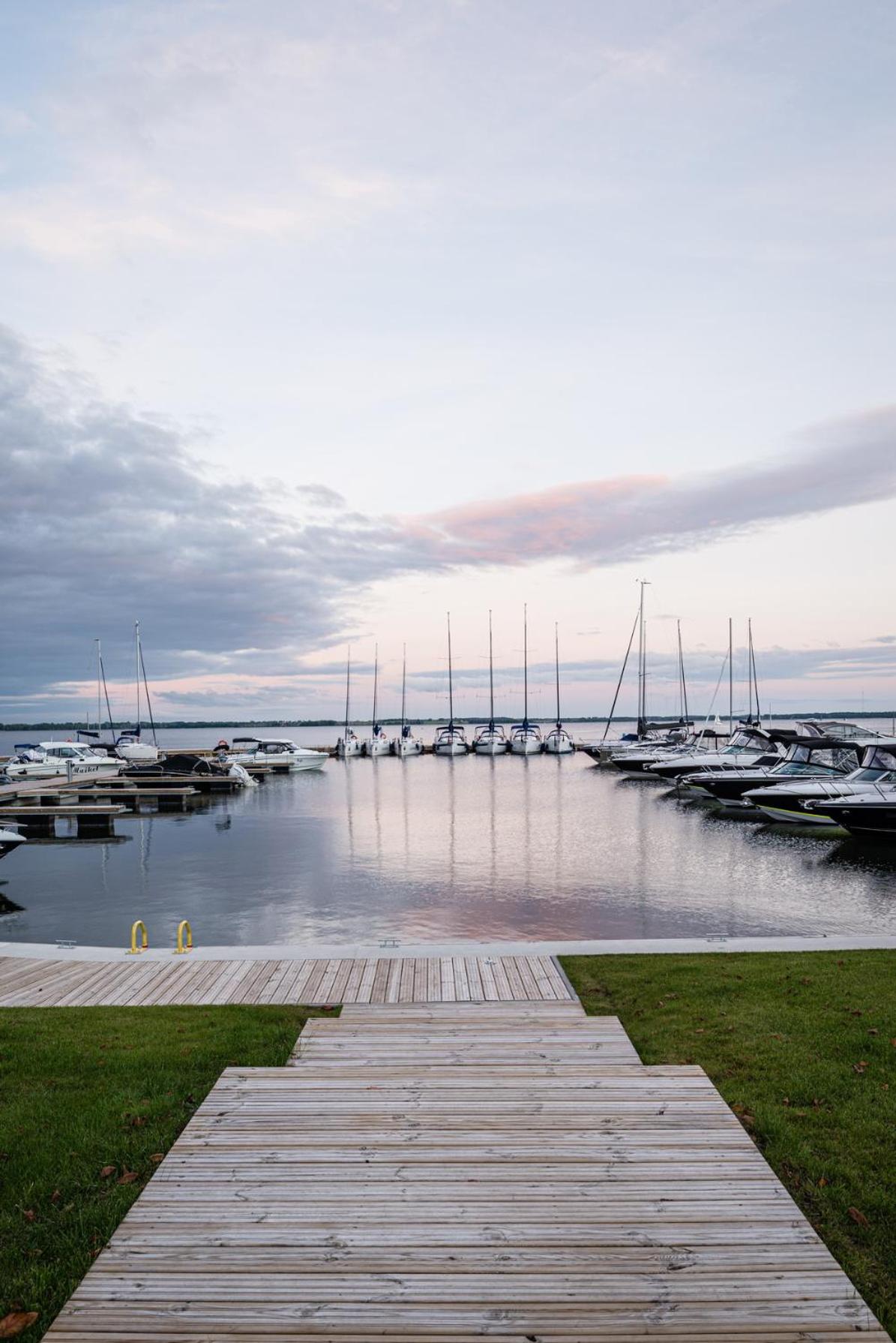 Good Morning Sunshine - Nautica Resort Apartment